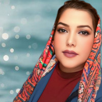 انیس امینی زاده