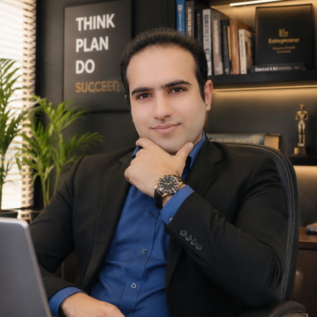 علی  طاهری