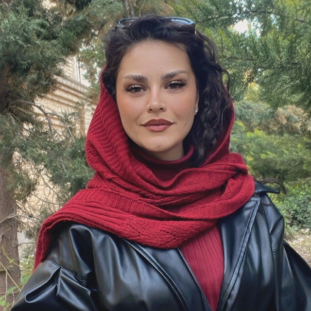 سمانه  حسن پور