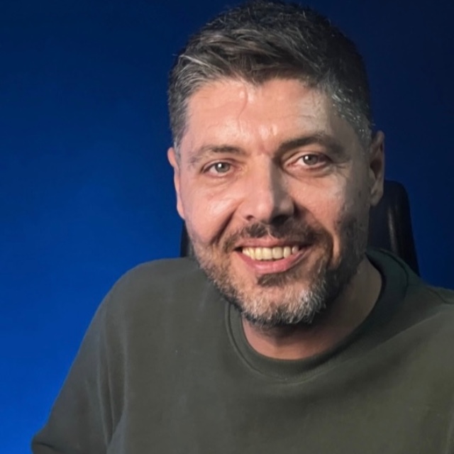 رضا سمیعی سیبنی